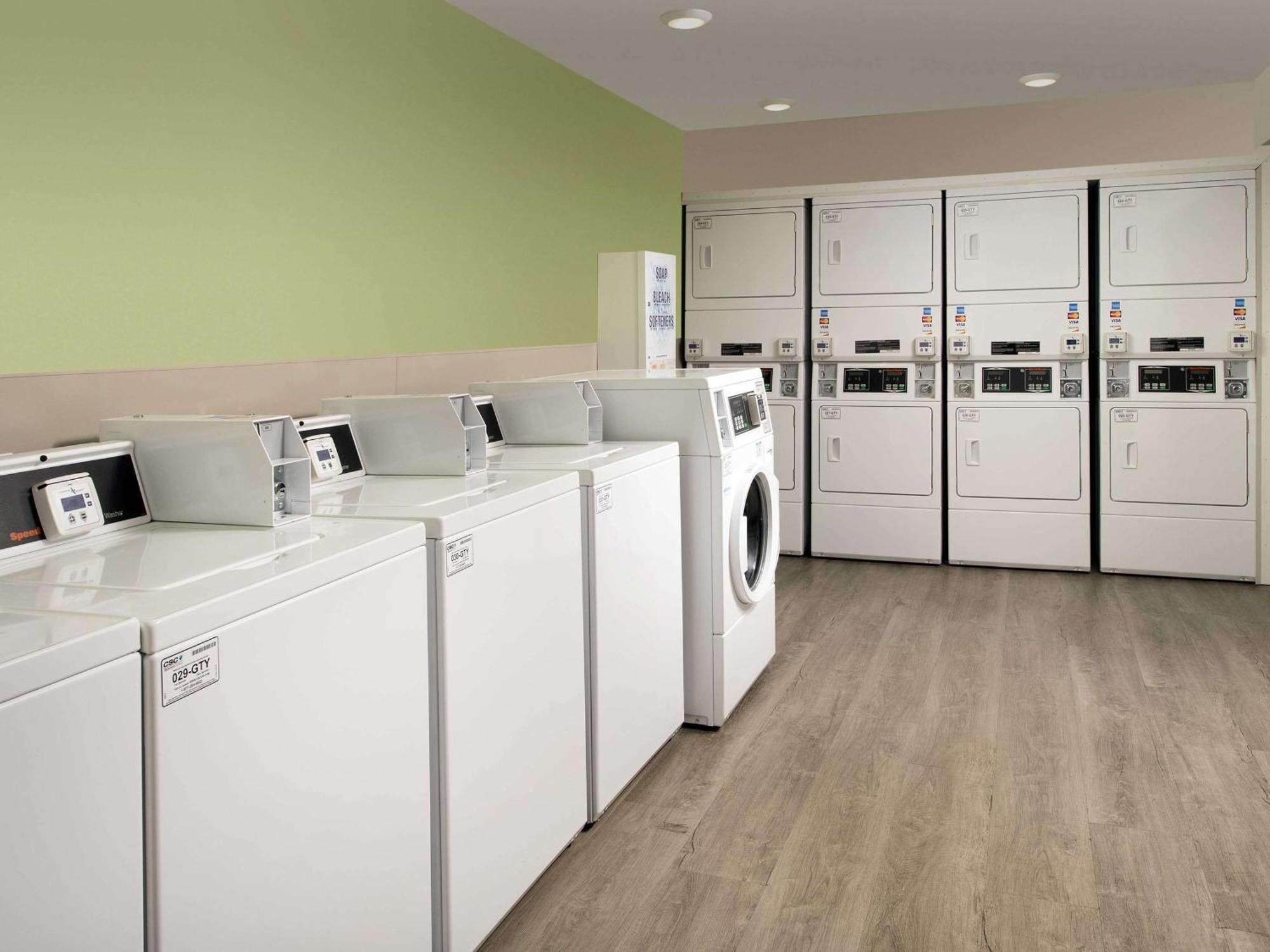 Extended Stay America Suites - Minneapolis - Fridley Eksteriør billede
